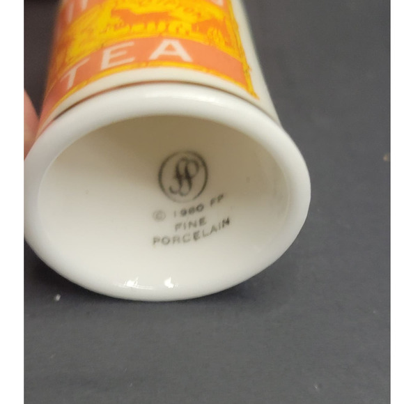 Vintage 1980 Franklin Mint Lipton Tea Advertising Fine Porcelain Thimble - Picture 4 of 5
